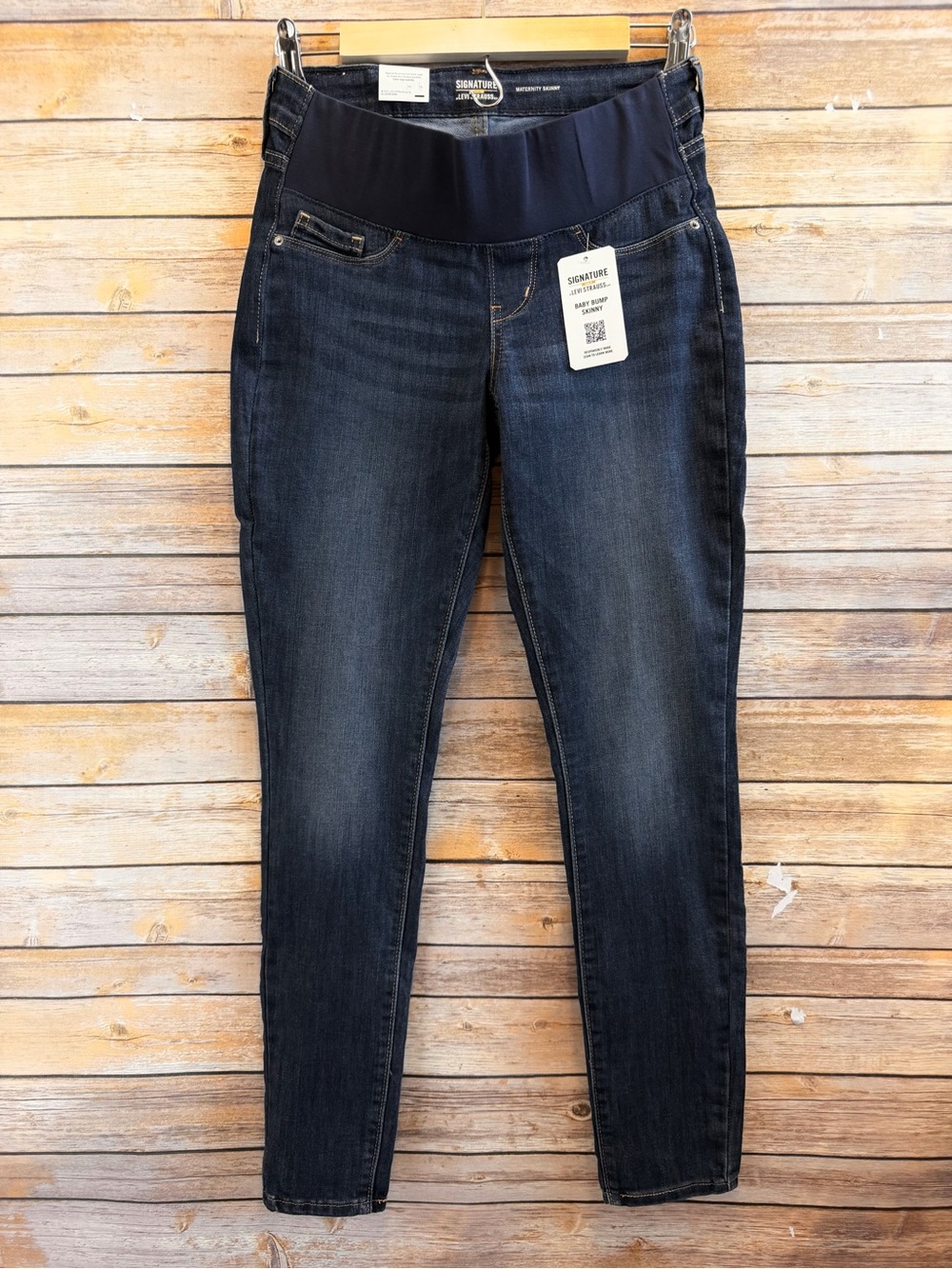 Signature By Levi Strauss Baby Bump Skinny Jeans Dark Wash Maternity Size XS NWT